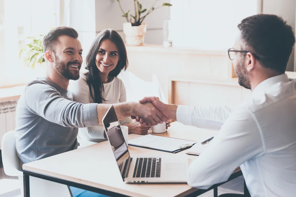 Trilingual Lawyer Serving Toronto & the GTA (English, French, Portuguese)